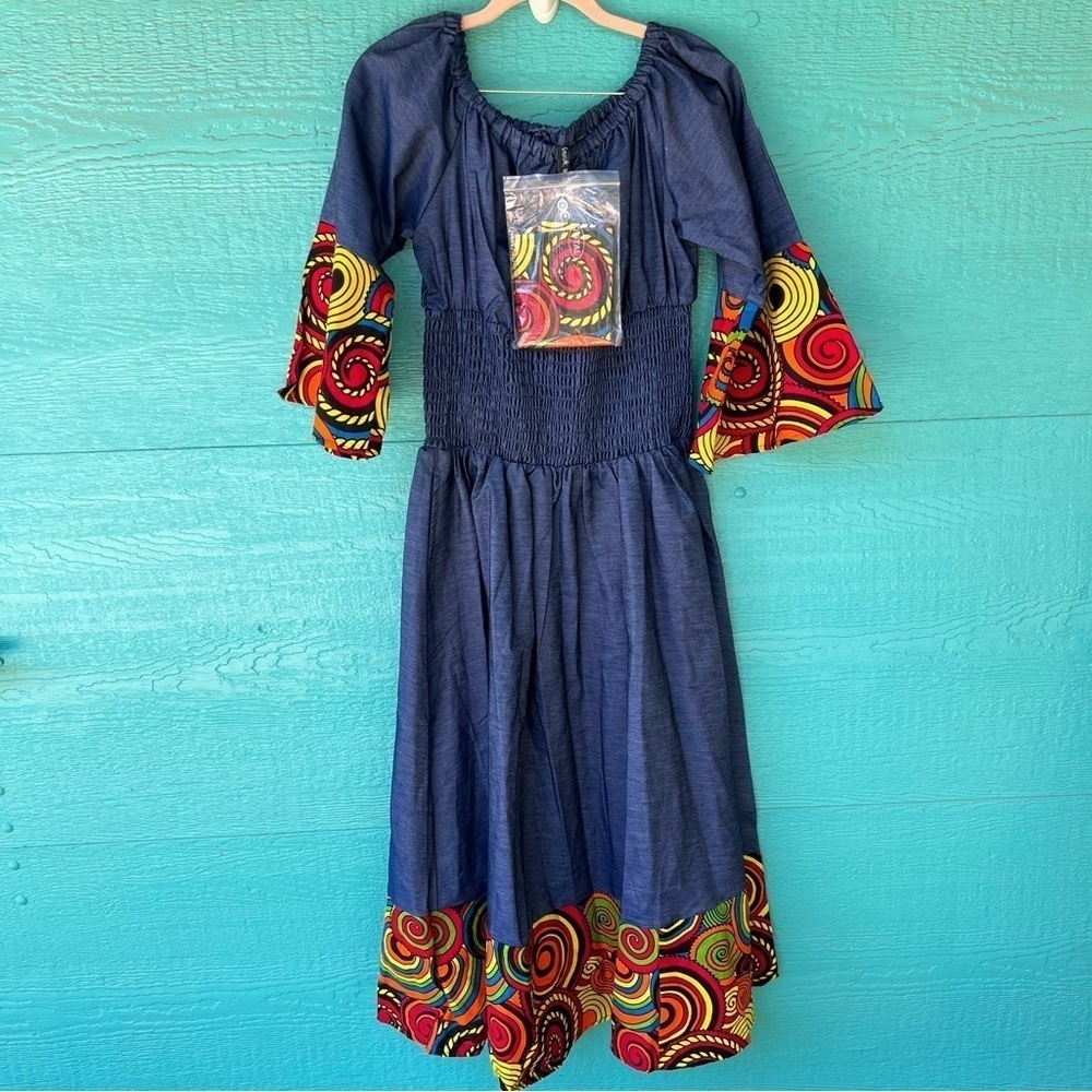DENIM SMOCKED FIESTA MAXI DRESS SIZE LARGE LIGHTWEIGHT NWT POCKETS - Picture 2 of 12
